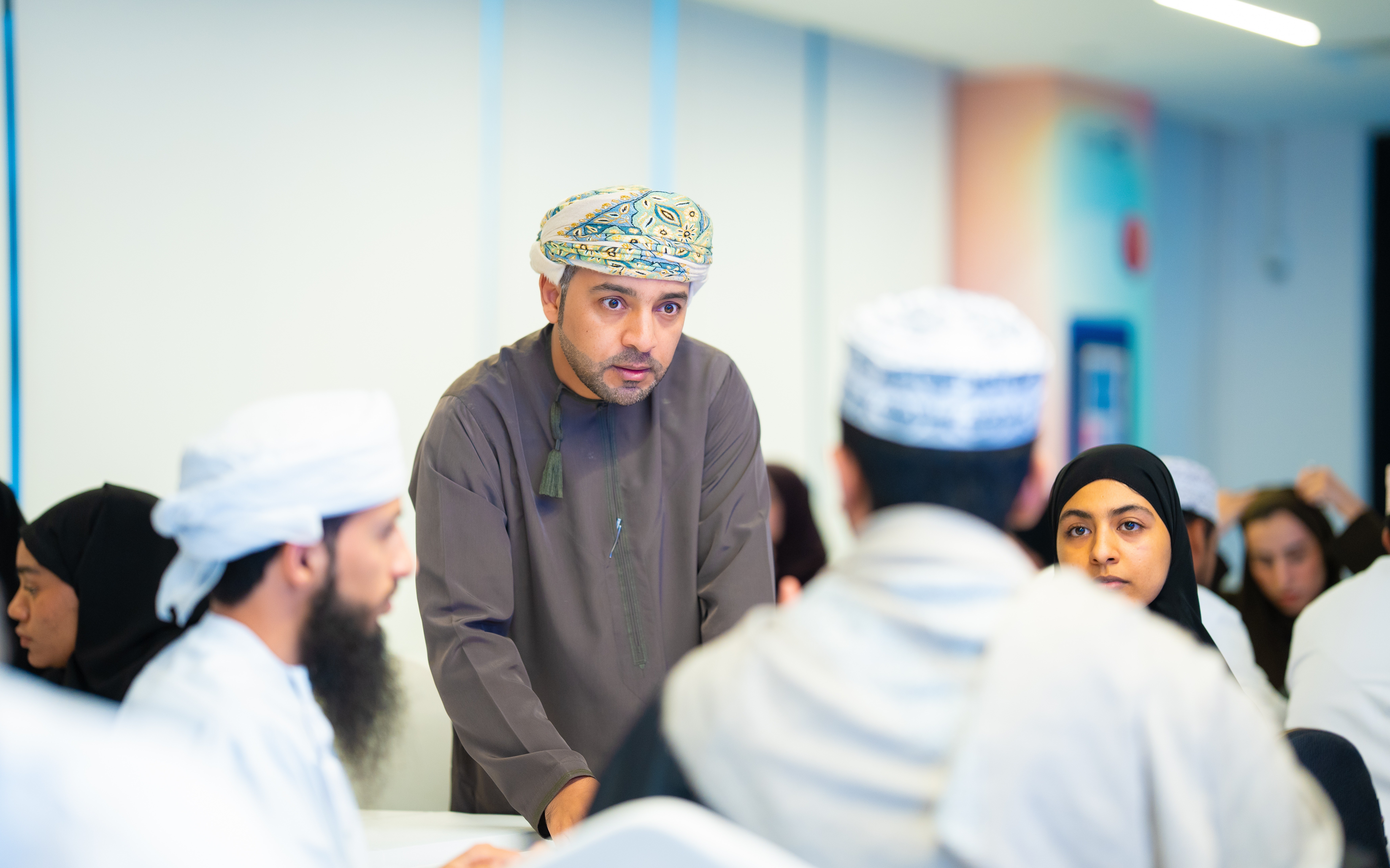 تسعون مشاركًا في المختبر الشبابي لقطاع الطيران المدني